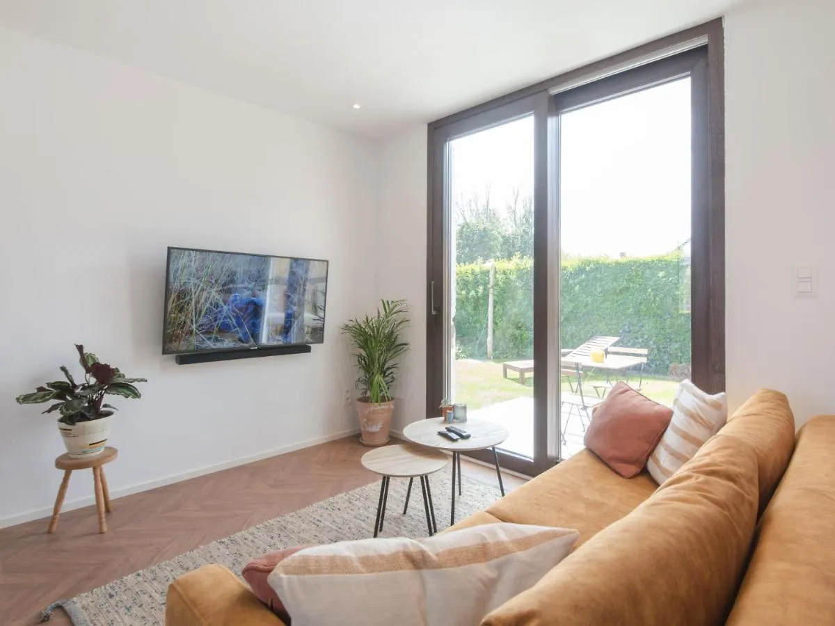 Villa Hutje Bij De Zee By Interhome Bredene